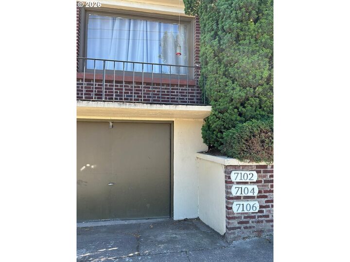 Property Photo: 7102 N Interstate Ave OR 97217
