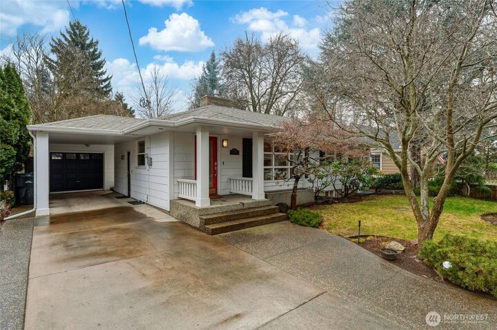 Property Photo:  600  Craig Street  WA 99362 