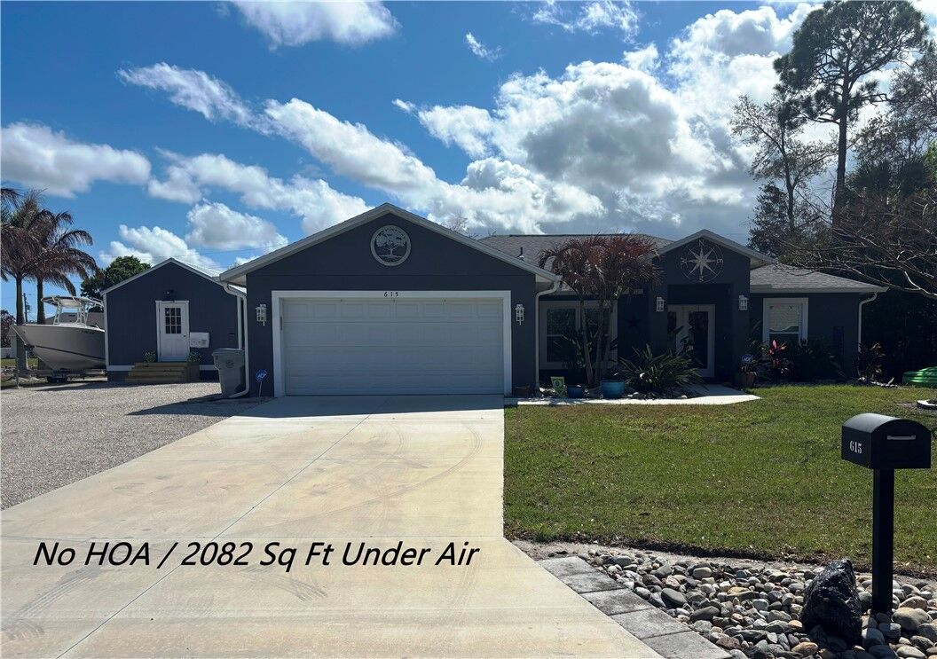 Property Photo:  615 19th Street SW  FL 32962 