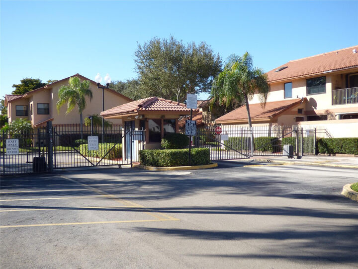 Property Photo:  11248 SW 11th Street 12248  FL 33025 