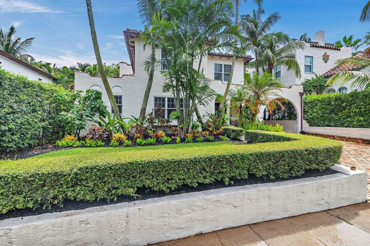 Property Photo:  710 Claremore Drive  FL 33401 