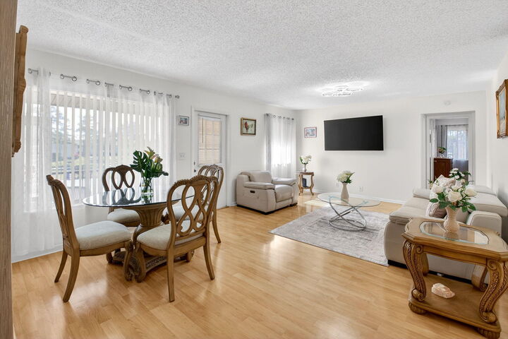 Property Photo:  321 Knotty Pine Circle C-2  FL 33463 