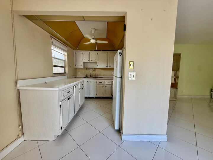 Property Photo:  137 Monaco C  FL 33446 