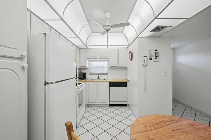 Property Photo:  8970 S Hollybrook Boulevard 308  FL 33025 