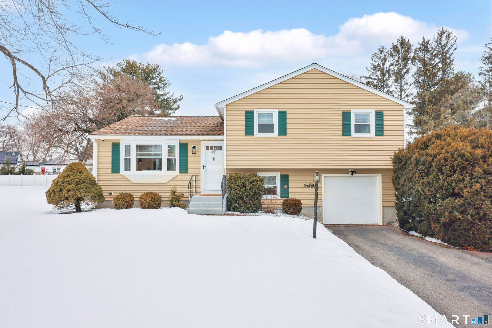 Property Photo:  49 Lancaster Road  CT 06033 
