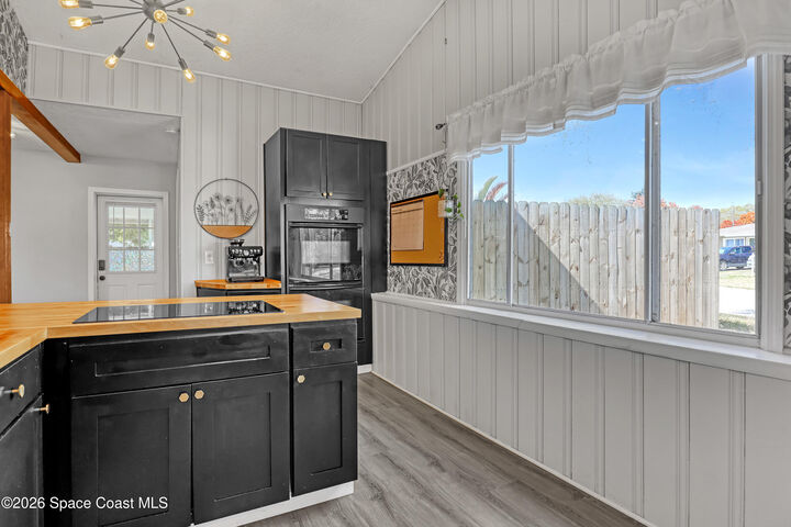 Property Photo:  4418 Eleanor Drive  FL 32935 