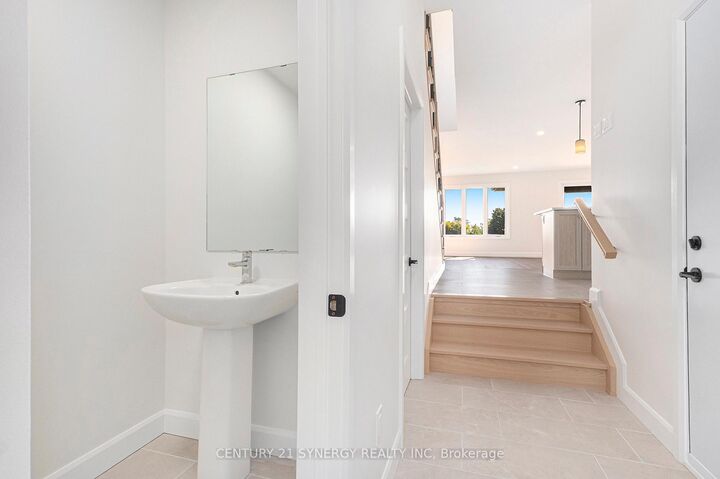 Property Photo: 68 Helen Street ON K0A 1R0