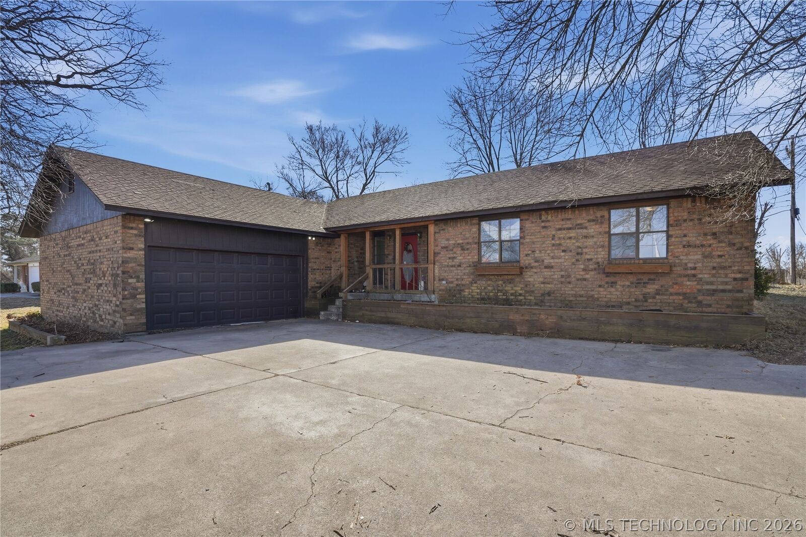 Property Photo:  602 Ridge Drive  OK 74955 
