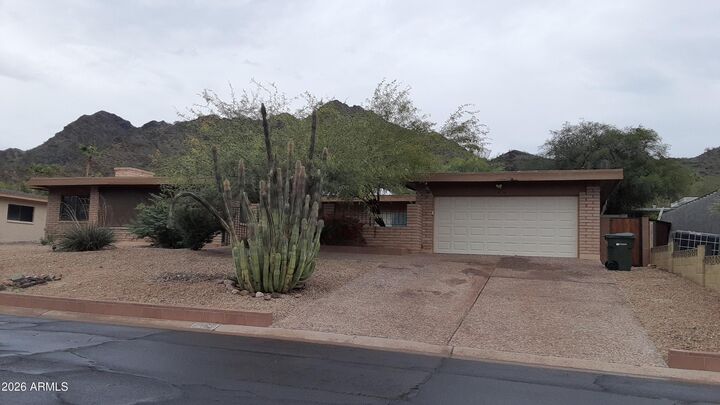 Property Photo:  9417 N 17th Place  AZ 85020 