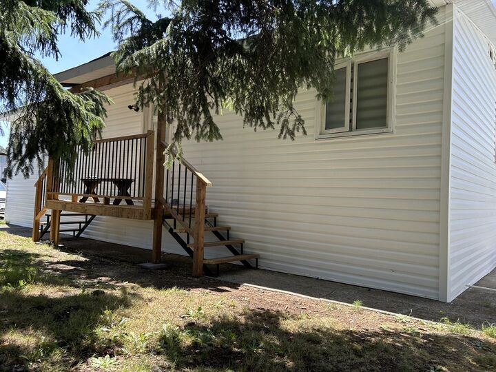 Property Photo: 201 Cayer Street 212 BC V3K 5A9