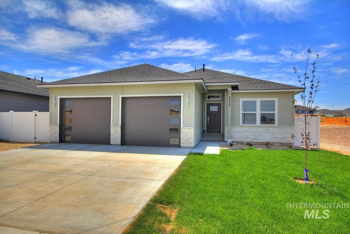 Property Photo:  2920 NE 16th Ave  ID 83661 