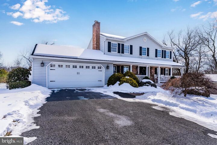 Property Photo:  14 Montadale Drive  PA 17019 