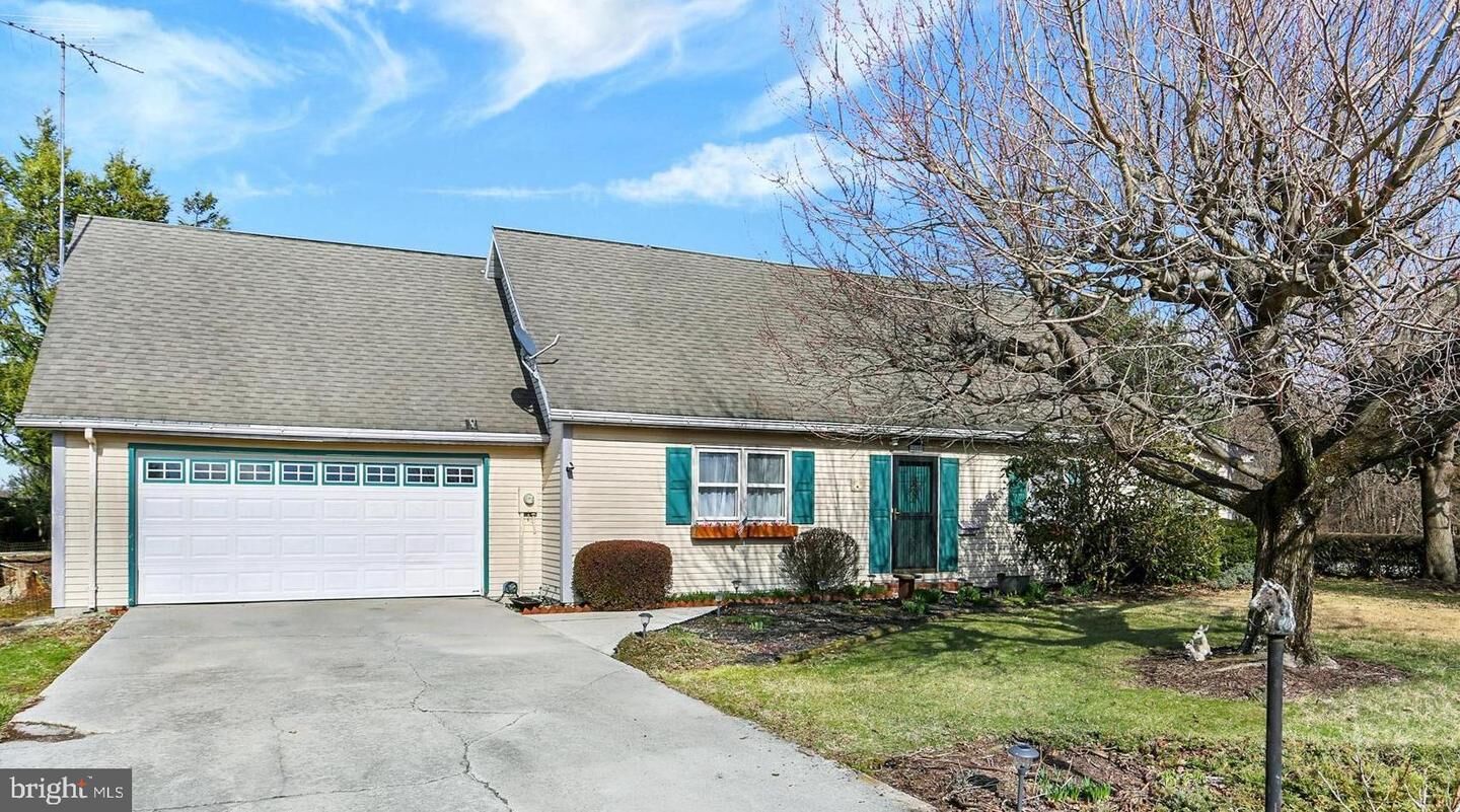 Property Photo: 202 Lindy Avenue PA 17372