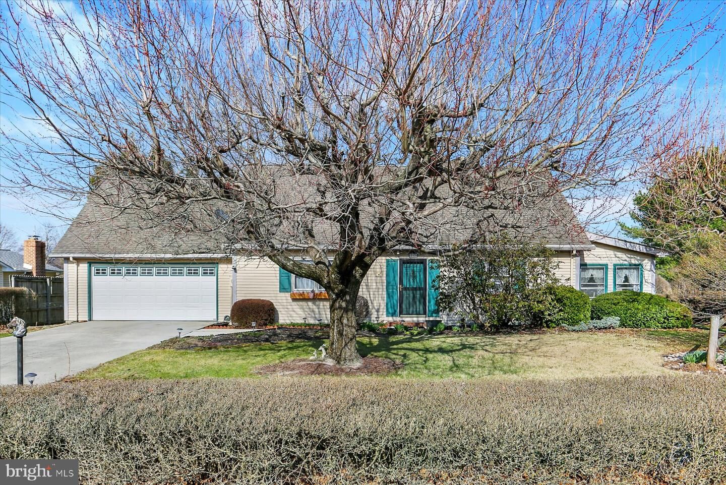 Property Photo:  202 Lindy Avenue  PA 17372 