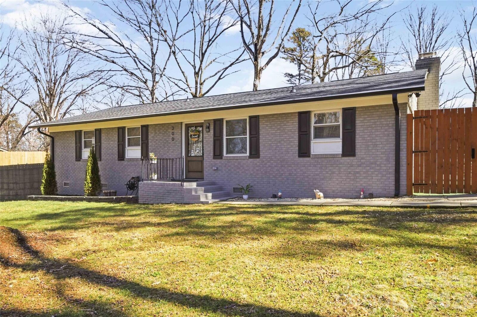 Property Photo:  300 Forest Park Road  NC 28104 