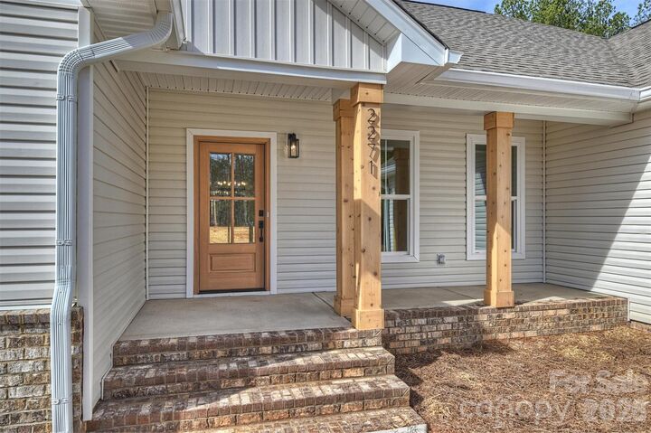 Property Photo:  2271 Lee Lawing Road  NC 28092 