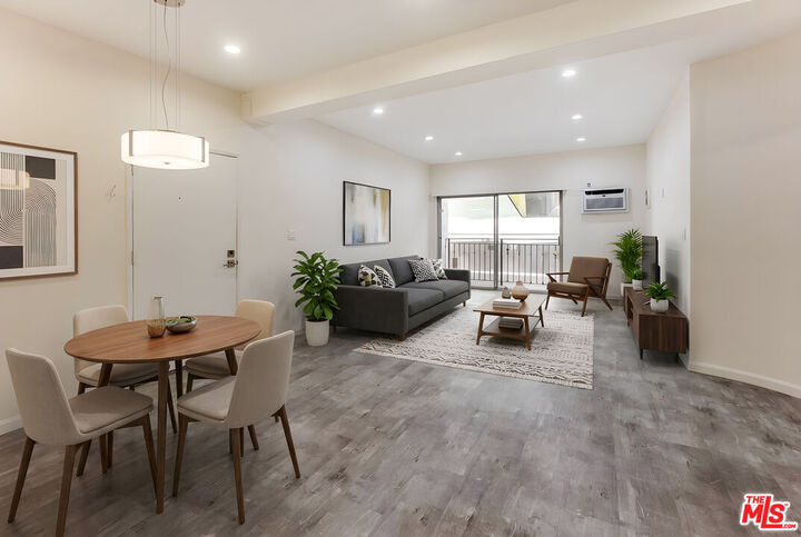 Property Photo:  1440 Veteran Ave  CA 90024 