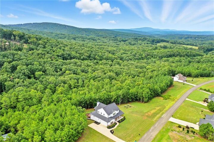 Property Photo: 548 Stoneledge Road GA 30143