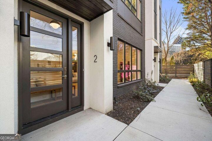 Property Photo:  1204 Piedmont Avenue NE 2  GA 30309 