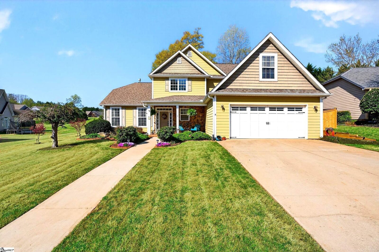 Property Photo:  122 Hidden Springs Lane  SC 29687-4605 