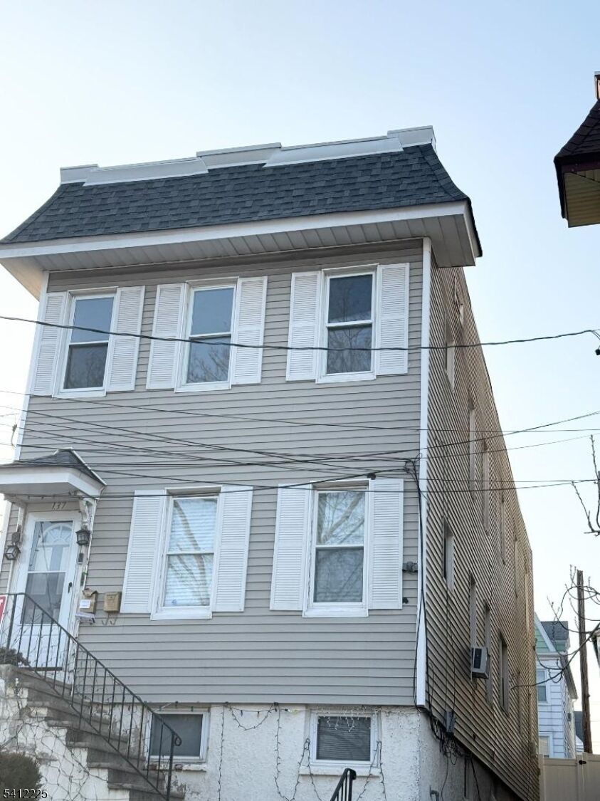 Property Photo: 137 Watchung Ave 2 NJ 07052