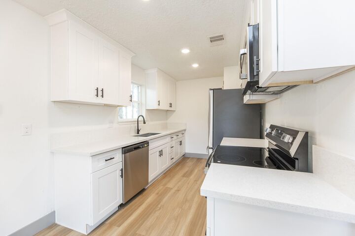 Property Photo:  5719 Flax Bourton Street  TX 77346 