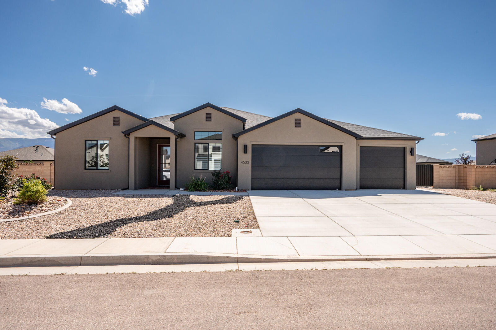 Property Photo: 4533 W 275 North Street UT 84720