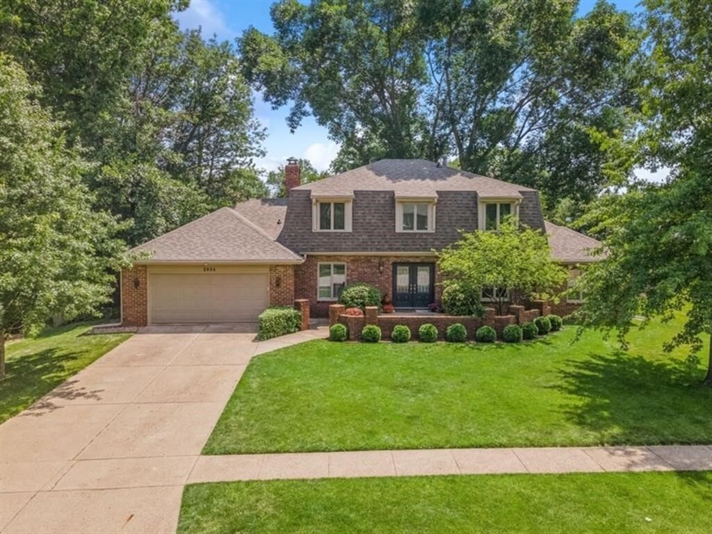 Property Photo:  2904 Sylvania Drive  IA 50266 
