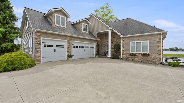 Property Photo: 140 Lane 270A Hamilton Lake IN 46742