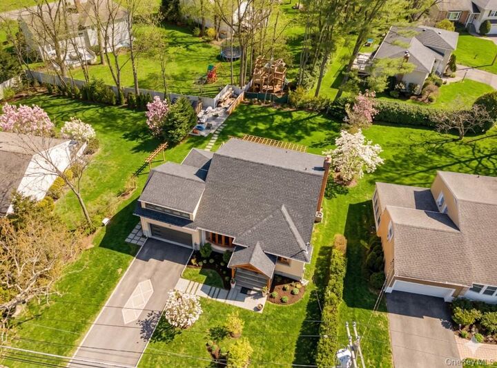 Property Photo:  719 Wilmot Road  NY 10583 