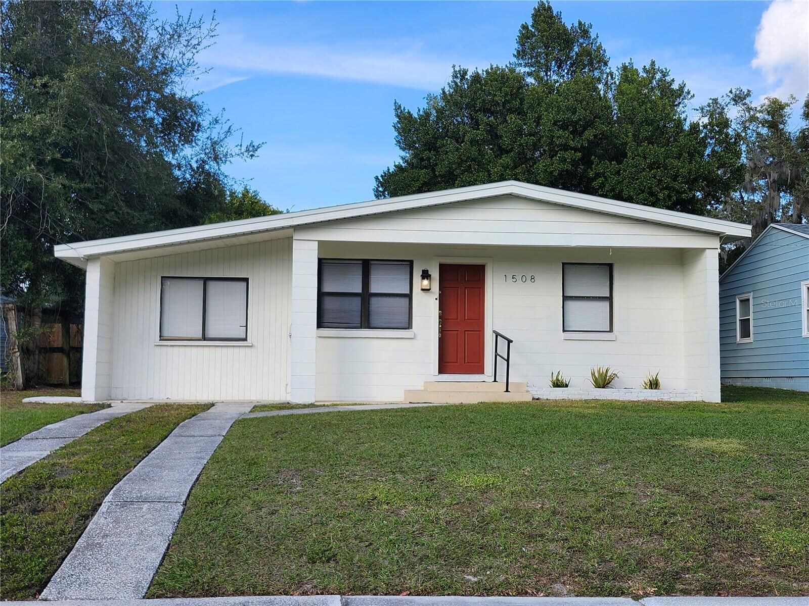 Property Photo: 1508 E Fern Road FL 33801