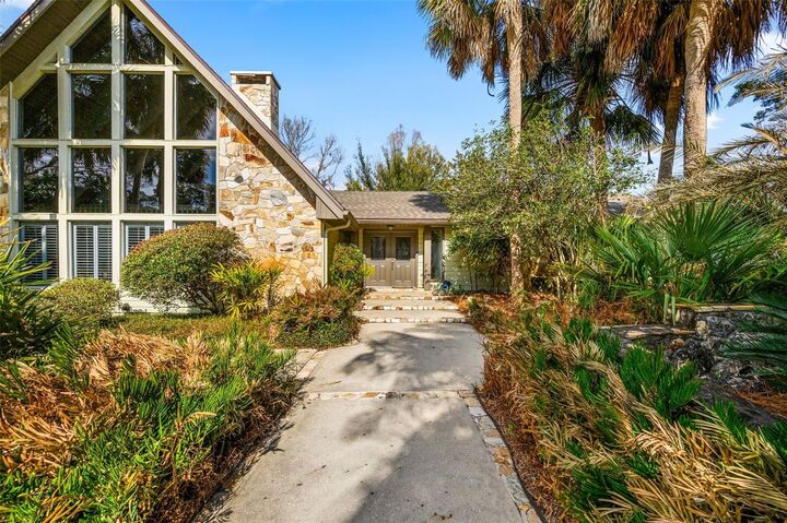 Property Photo: 6519 SW 37th Way FL 32608