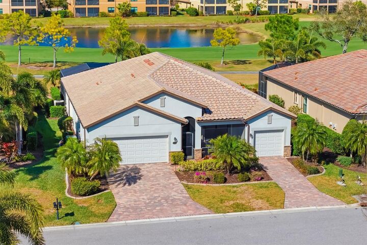 Property Photo:  6462 Willowshire Way  FL 34212 