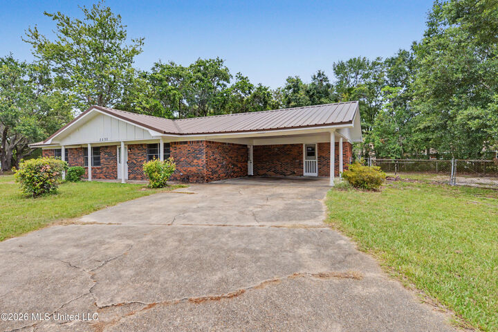 Property Photo: 2502 Halsel Street MS 39503