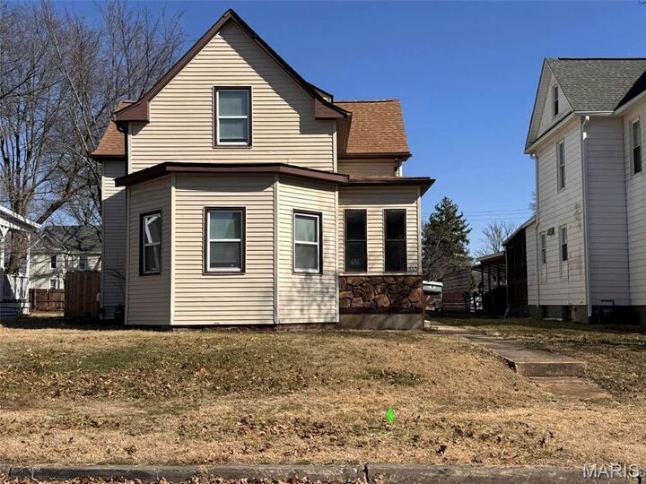 Property Photo: 313 Wabash Avenue IL 62220