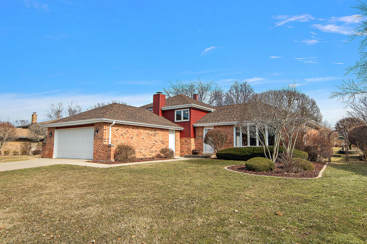 Property Photo:  15223 Royal Foxhunt Road  IL 60462 