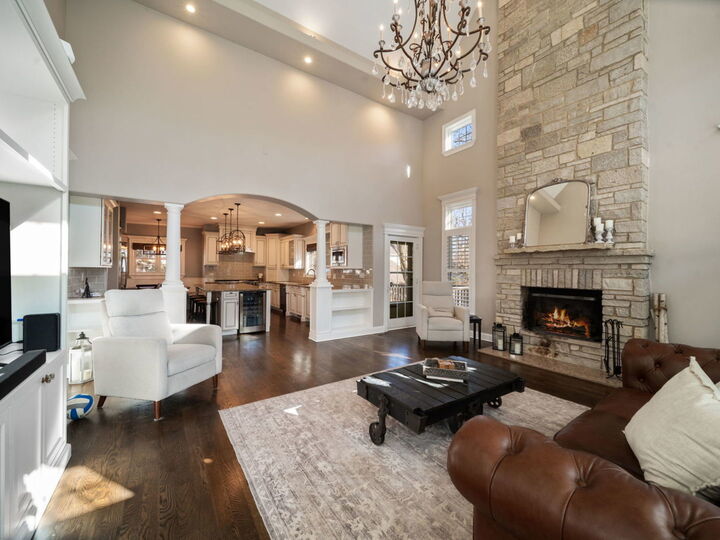 Property Photo:  4509 Highland Avenue  IL 60515 