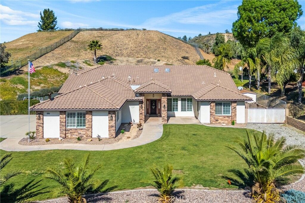 Property Photo:  3009 Shadid  CA 92324 