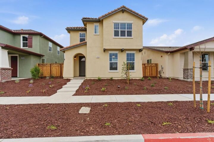 Property Photo:  755 Aurora Way  CA 93930 