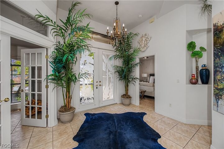 Property Photo:  3229 SE 1st Court  FL 33904 