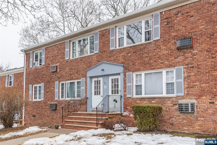 Property Photo: 19 Wedgewood Drive 79 NJ 07044