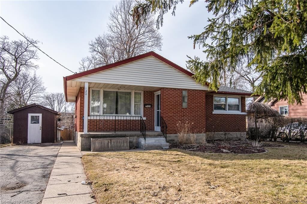 Property Photo:  120 Fourth Avenue  ON N2C 1N8 