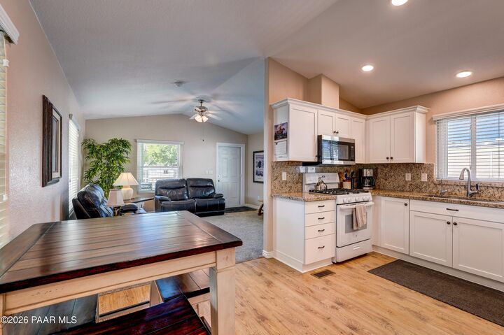 Property Photo: 11250 E State Route 69 #1107 AZ 86327