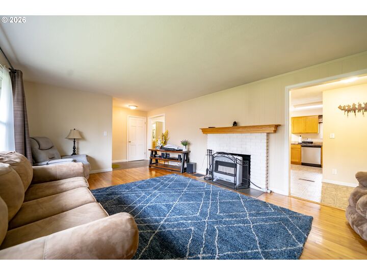 Property Photo:  5940 Macleay Rd SE  OR 97317 