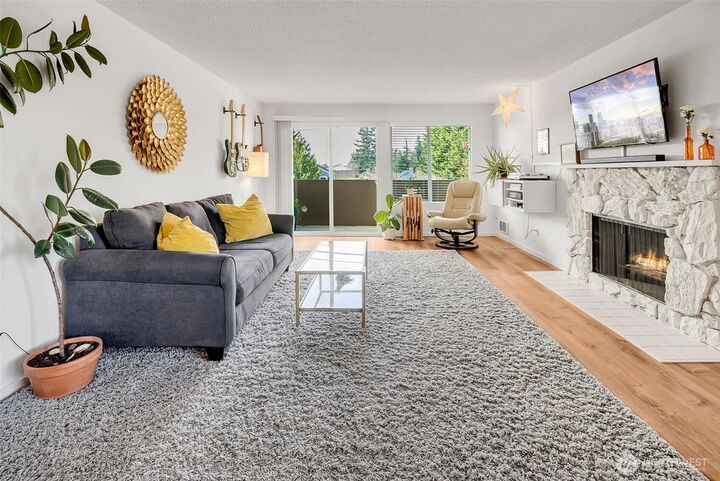 Property Photo:  8000  28th Avenue NW 320  WA 98117 