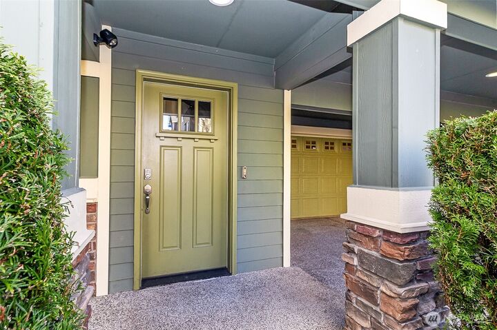 Property Photo: 1206 100th Court SE 11 WA 98208