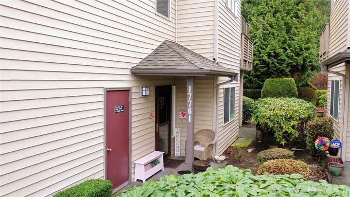 Property Photo:  17761  134th Lane SE  WA 98058 