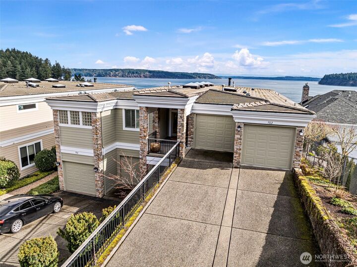 Property Photo:  7305  Soundview Drive 702  WA 98335 