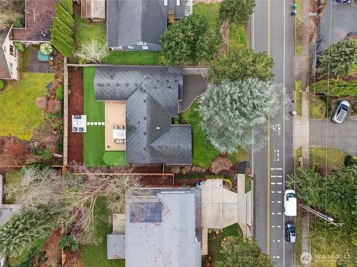 Property Photo:  10411 NE 112th Street  WA 98033 