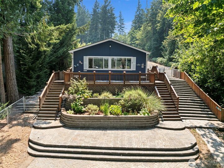 Property Photo: 3355 SE Arcadia Road WA 98584